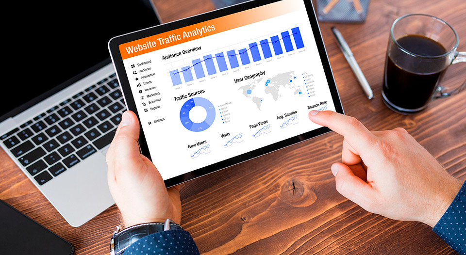 report dashboard: website traffic analytics